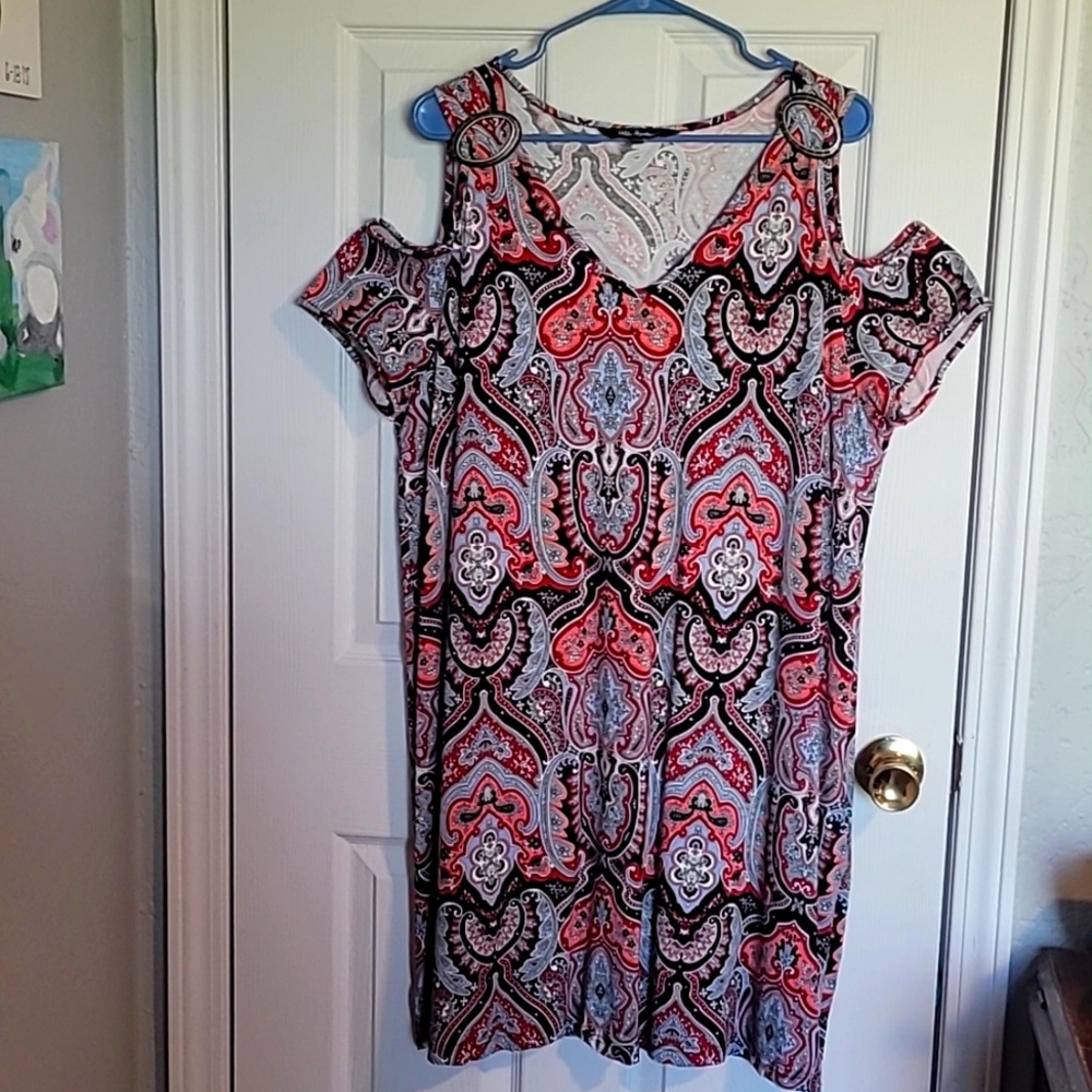 Women's, off the shoulder v-neck summer dress.